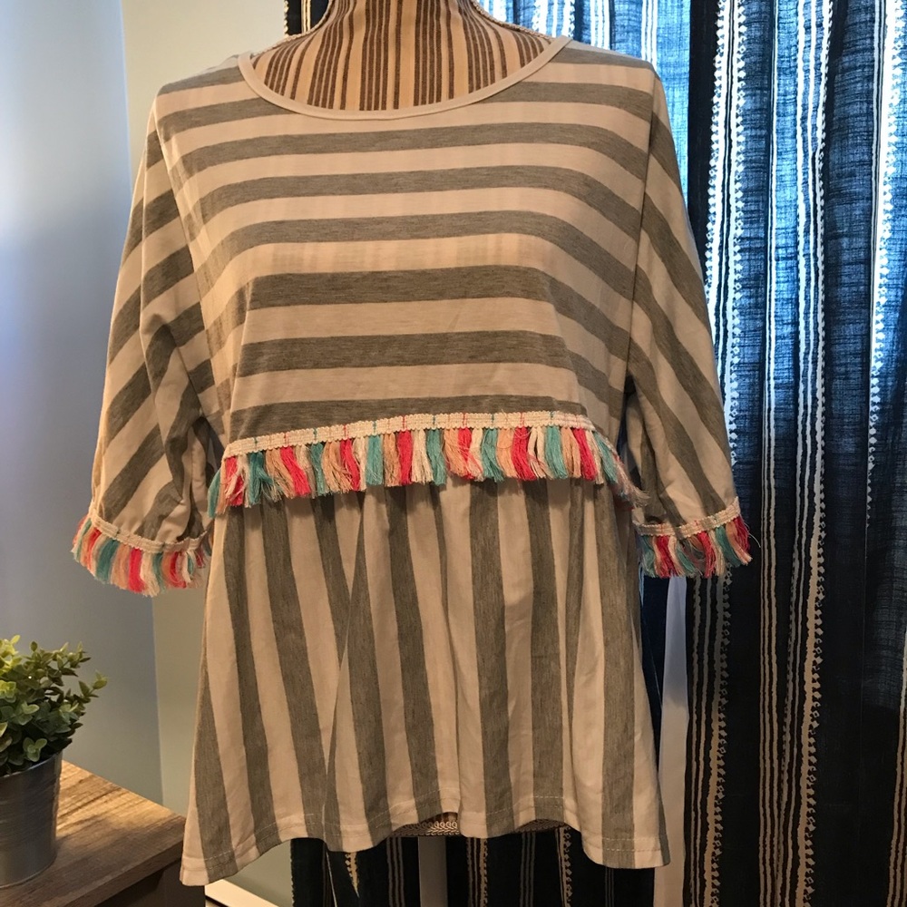 SHEIN Tee Shirt